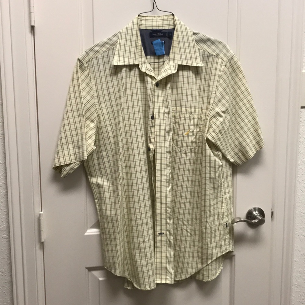 Náutica dress shirt pale yellow with navy